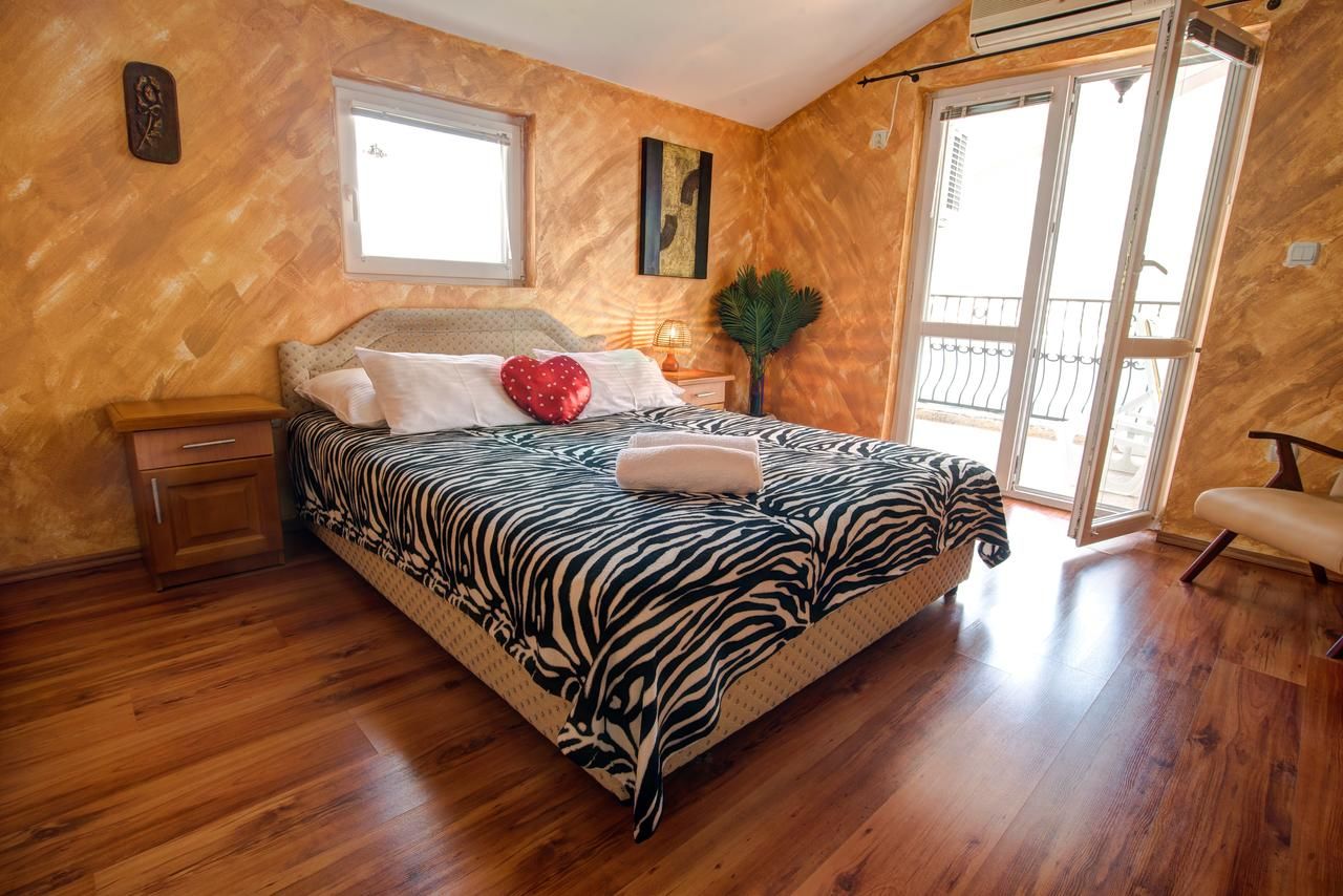 Апартаменты Apartments Vuković Котор