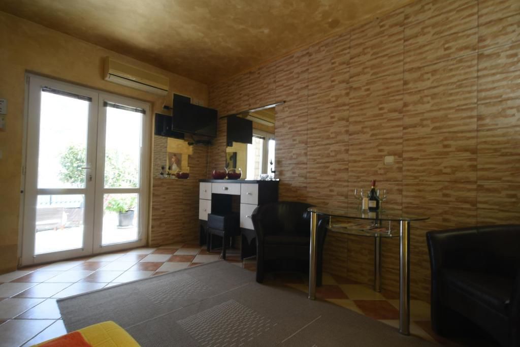 Апартаменты Apartments Vuković Котор